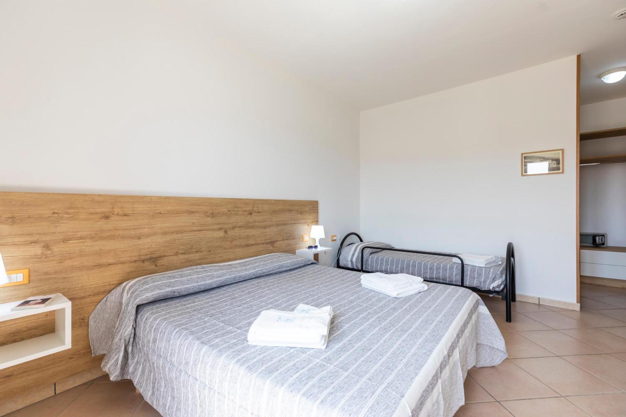 Hotel Calabrisella Calabria Bagian luar foto
