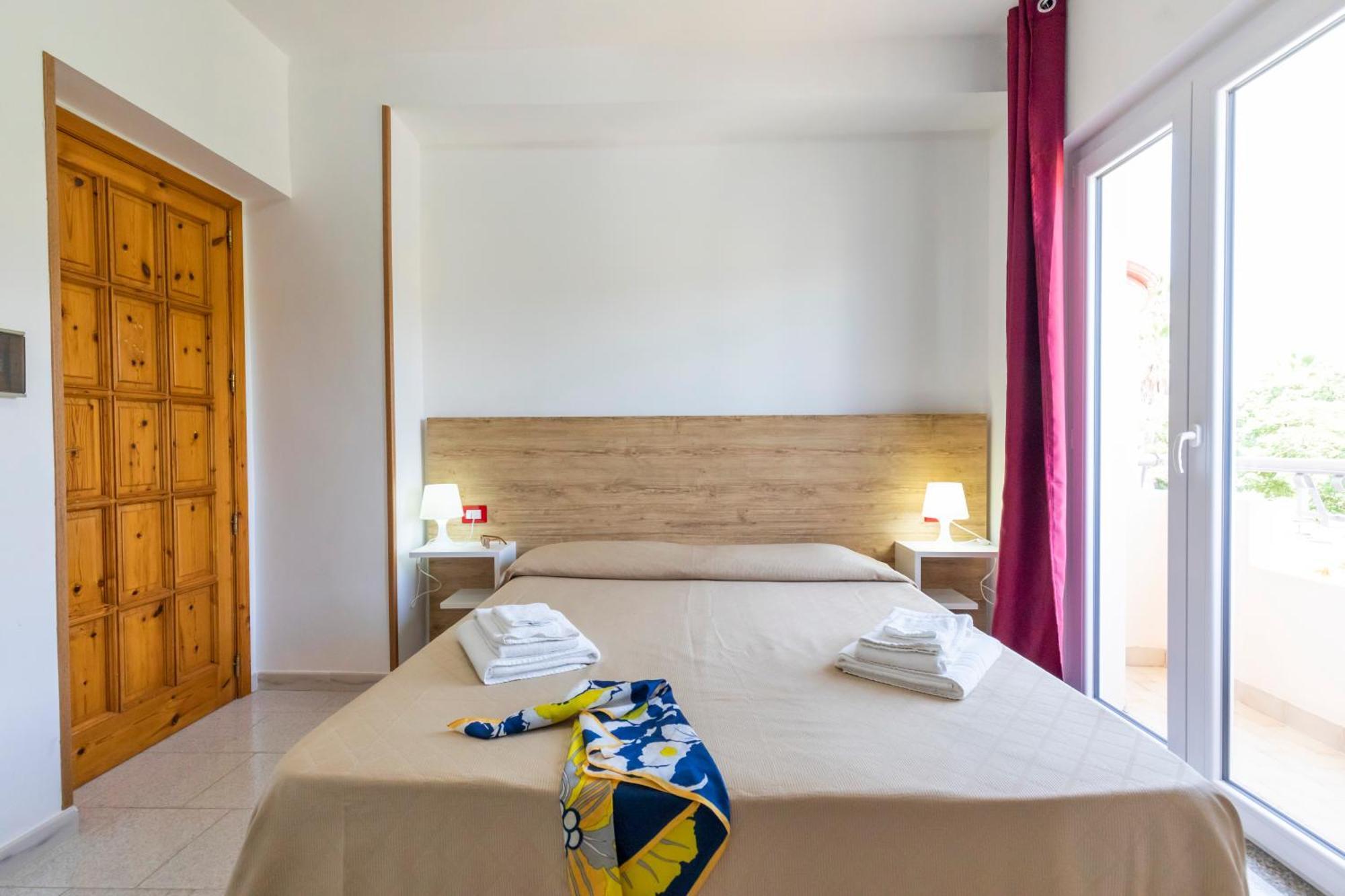 Hotel Calabrisella Calabria Bagian luar foto