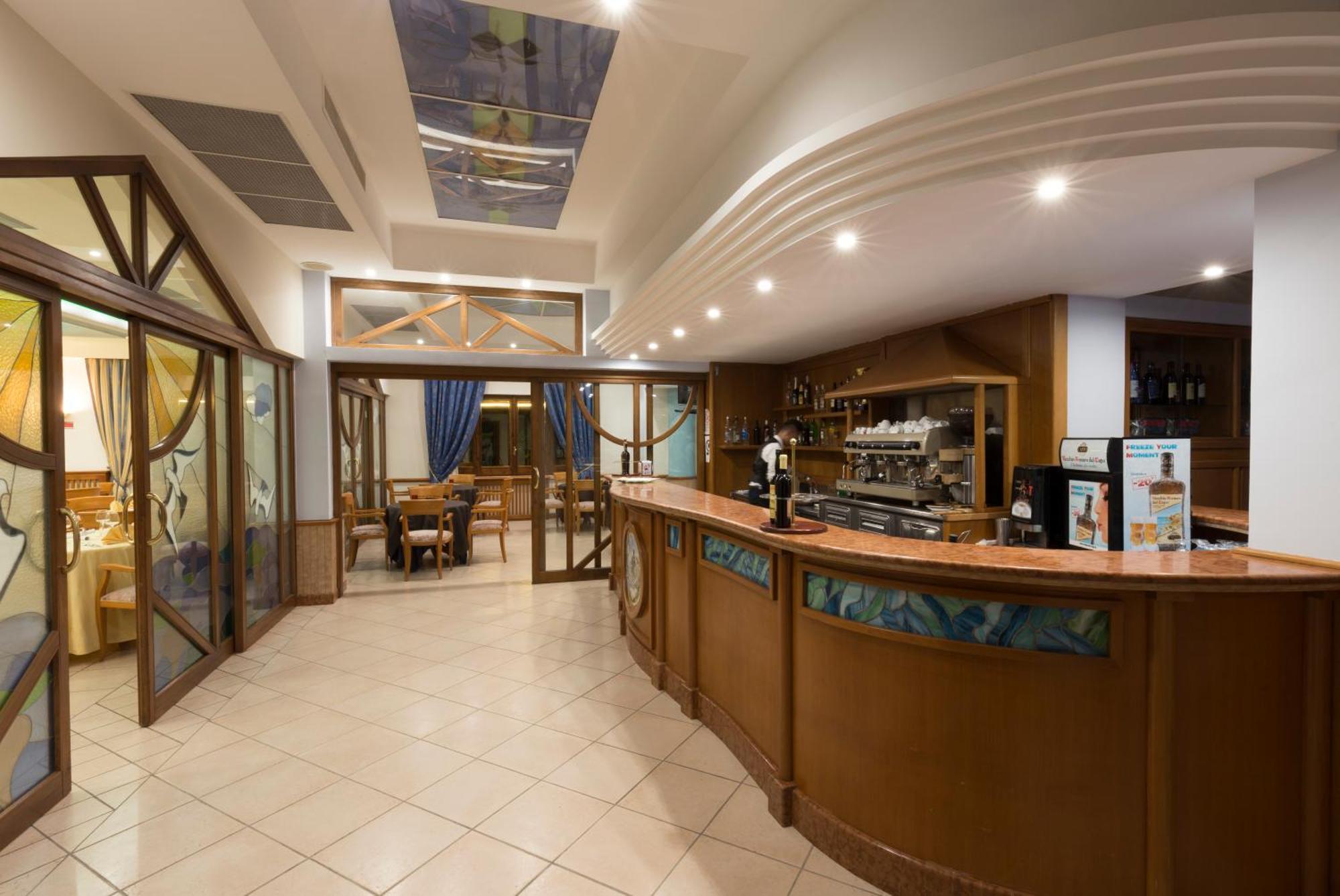 Hotel Calabrisella Calabria Bagian luar foto